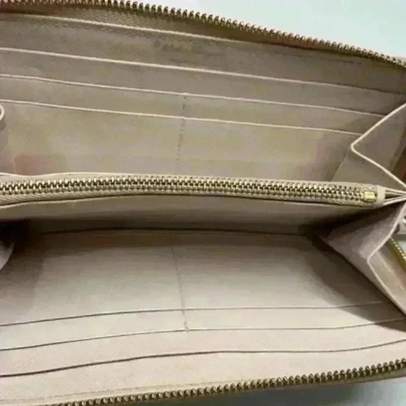 SALVATORE FERRAGAMO VARA BOW Pink Leather Zip Around Long Wallet - Picture 6 of 9